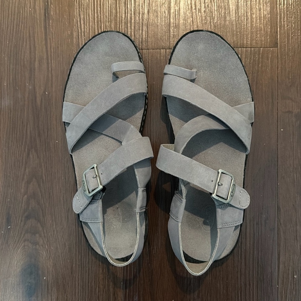 Chaco Wayfarer Loop Gray Leather Sandals 8